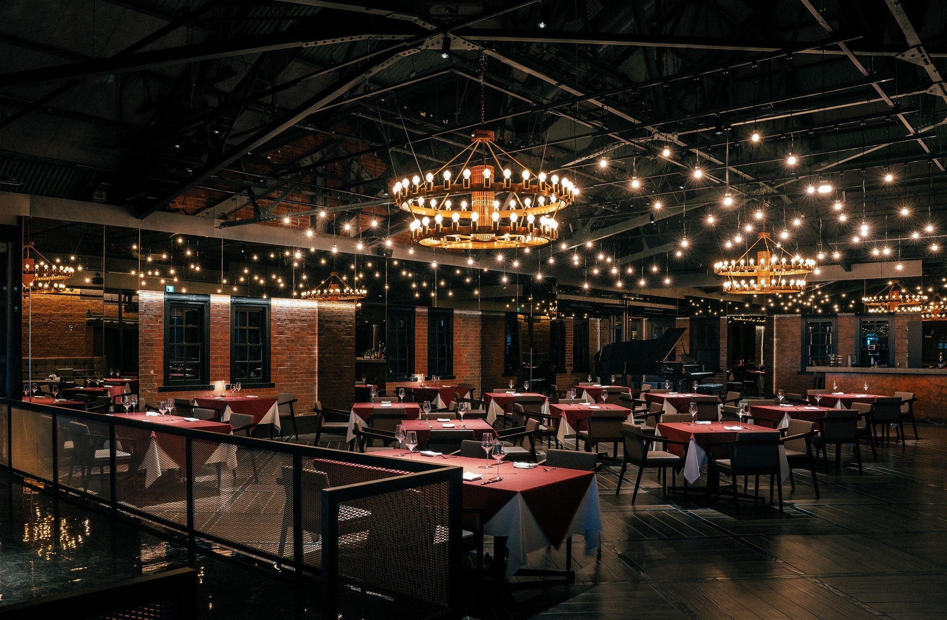 Dinner-promotion - Re：Wharf リワーフ 横浜赤レンガ倉庫のステーキ＆シーフードレストラン