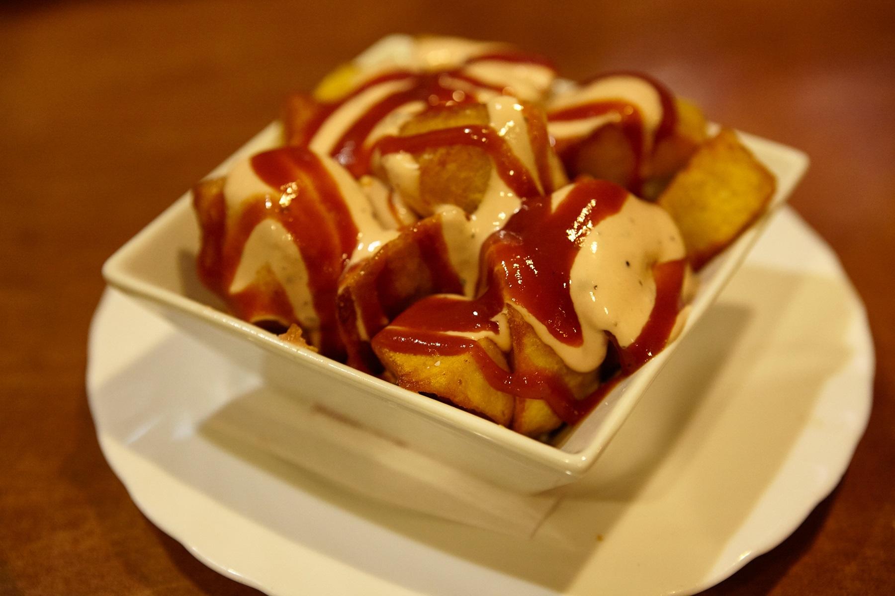 Patatas Bravas パタタス・ブラバス 有名店の、Bar Tomas