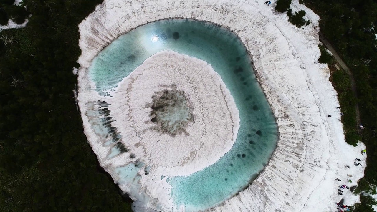 雪解けの絶景・ドラゴンアイを目指して。濁河温泉から「御嶽山」へ日帰り登山体験記旅のコラム岐阜県観光公式サイト 「岐阜の旅ガイド」