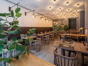 軽井沢で気軽にステイ♪駅からも徒歩圏内のおしゃれなホテル「トゥインラインホテル軽井沢」ことりっぷ