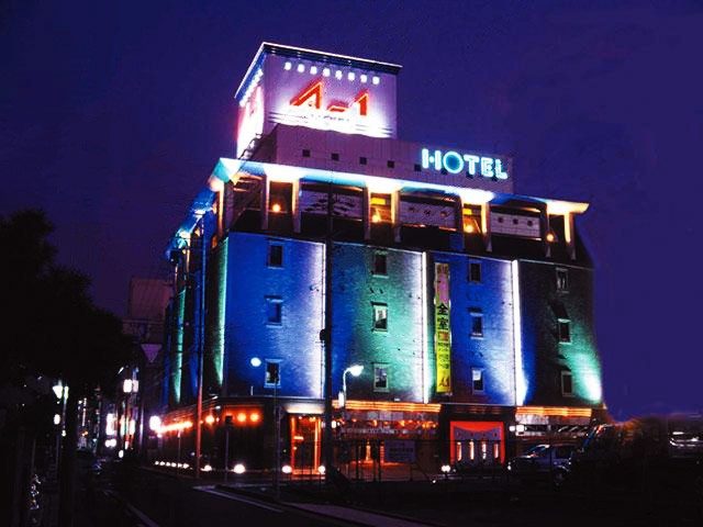 HOTEL LHC