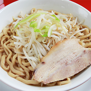 堀田店、土日限定の 濃厚塩煮干しつけ麺 今日も旨旨ですよ！ 開発k、人事異動まで残り2日。 ぜひ、食べに行ってあげてください！