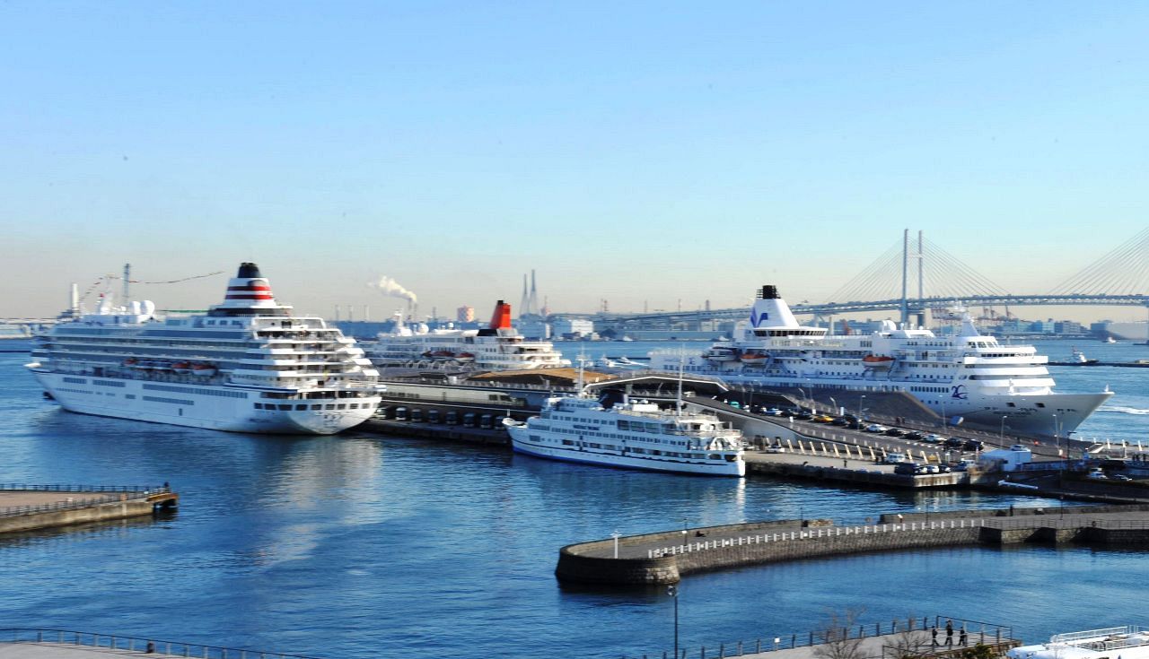 横浜港大さん橋国際客船ターミナルの見どころ、口コミ、アクセス情報 - OZmall