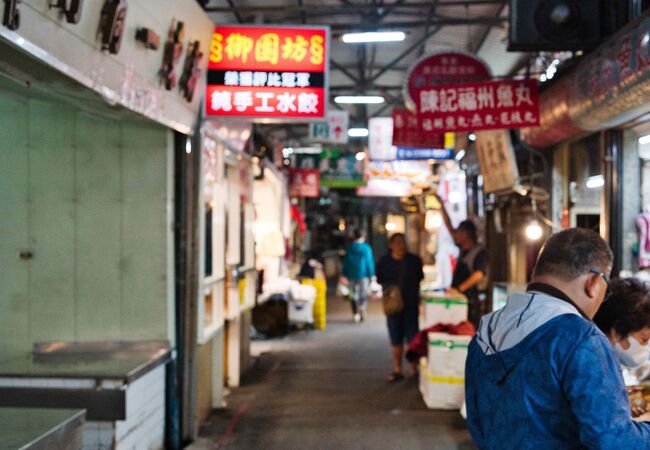 東門市場 ―路地裏の隠れた美味 9選―