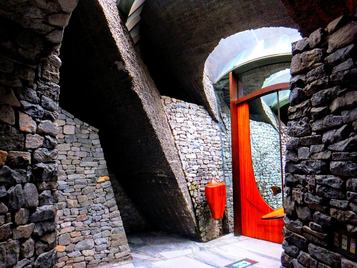 石の教会 内村鑑三記念堂 ホームメイト