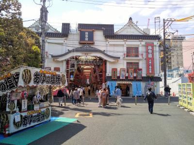 東京の都市風景 浅草寺 浅草西参道商店街の写真素材64987461- PIXTA