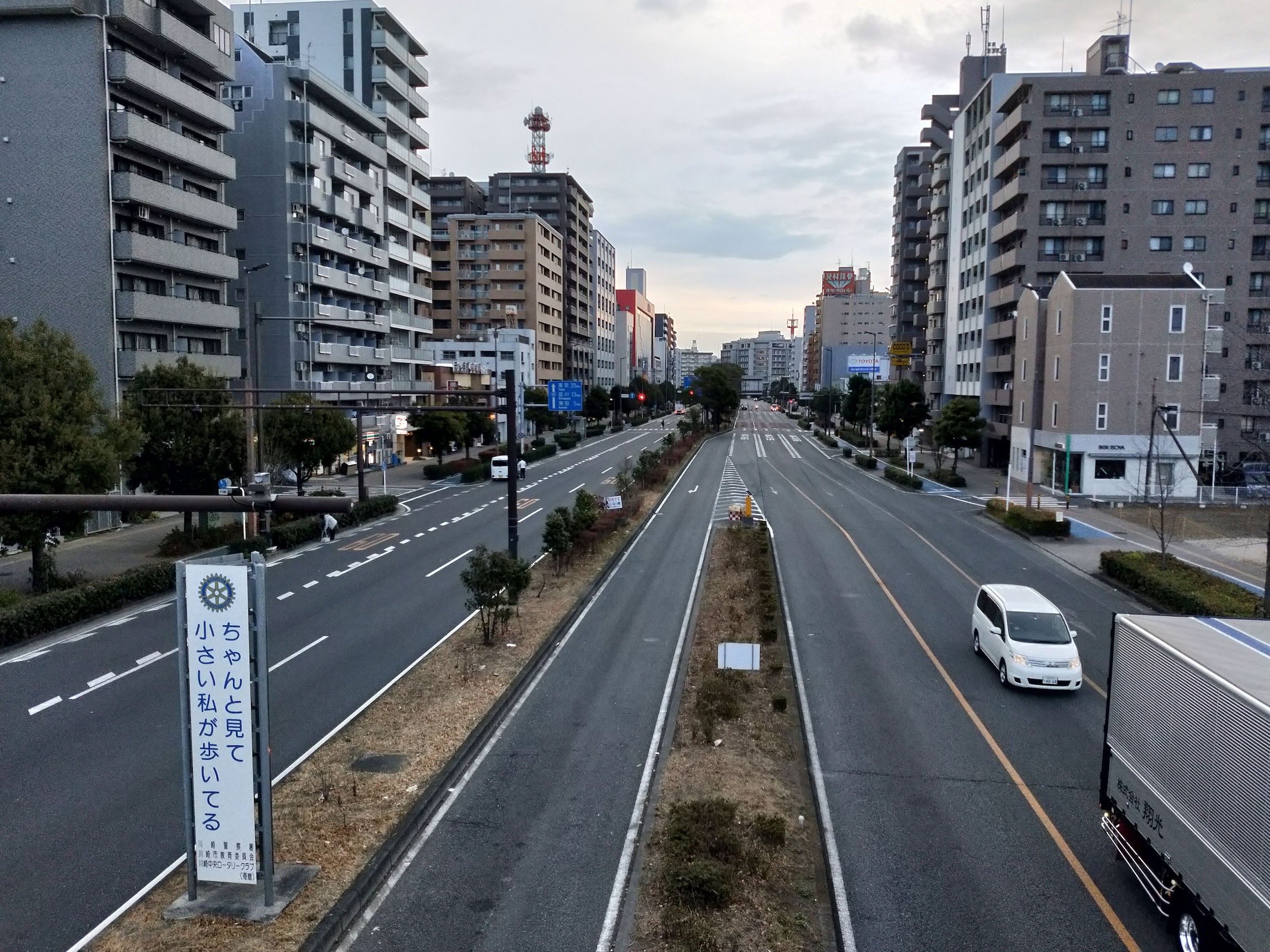 多摩市の送迎ドライバー風俗の内勤求人一覧（男性向け）｜口コミ風俗情報局