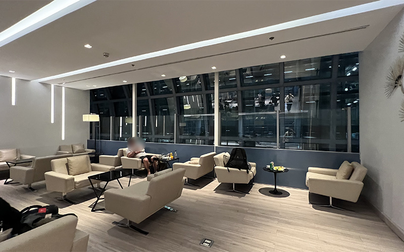 シャワーの利用できるスワンナプーム国際空港のラウンジに行ってみたうみねこFlying