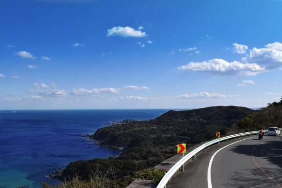 2025年全国版 海沿いのドライブコース8選！グルメスポットも紹介 -
