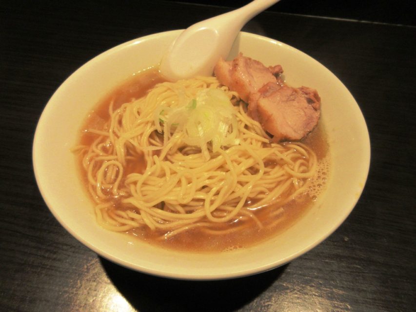 【ラーメン飯テロ】鳥の旨味が濃縮されたスープが美味しい｜鶏soba座銀　Japanese noodles torisoba-zagin