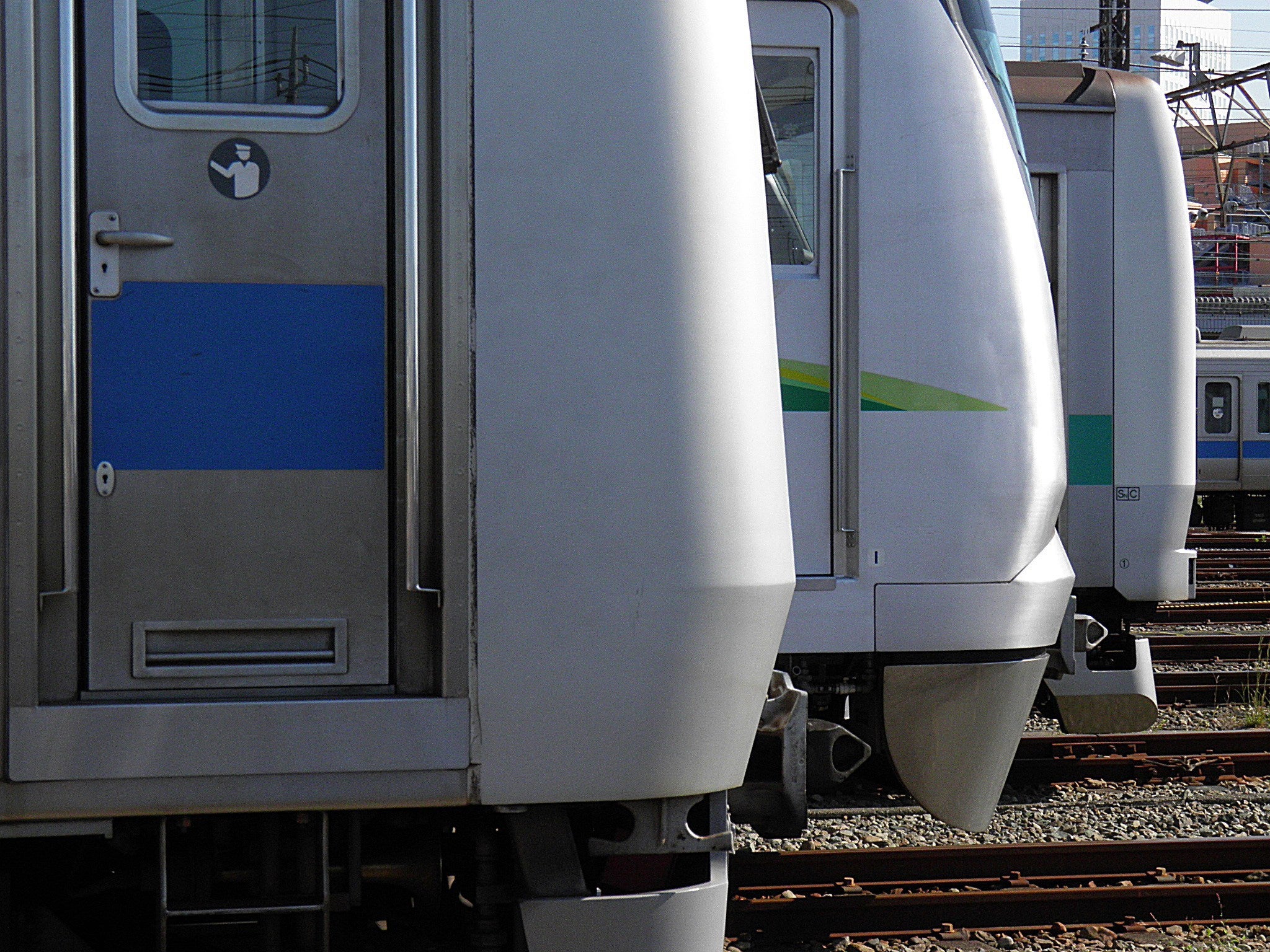 いよ子です。 今週の伊予鉄公式YouTube📱 いつも横から見ている伊予鉄を上から撮影しました✨ あまり見慣れない上からの伊予鉄をお楽しみください🎉動画はコチラから🔽