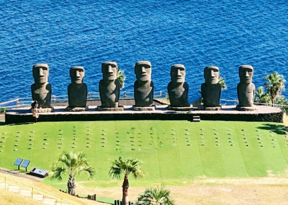 4 宮崎・鹿児島 2泊3日の旅 サンメッセ日南：モアイ像せっかちOLの日本主要観光地を制覇する