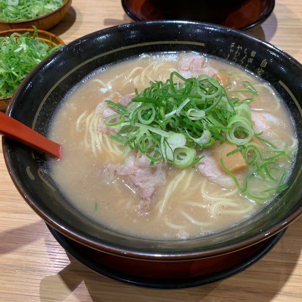 豚旨うま屋ラーメン 可児店／ホームメイト