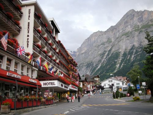 H.I.S. グリンデルワルド発 スイス の観光オプショナルツアー海外現地ツアー格安予約