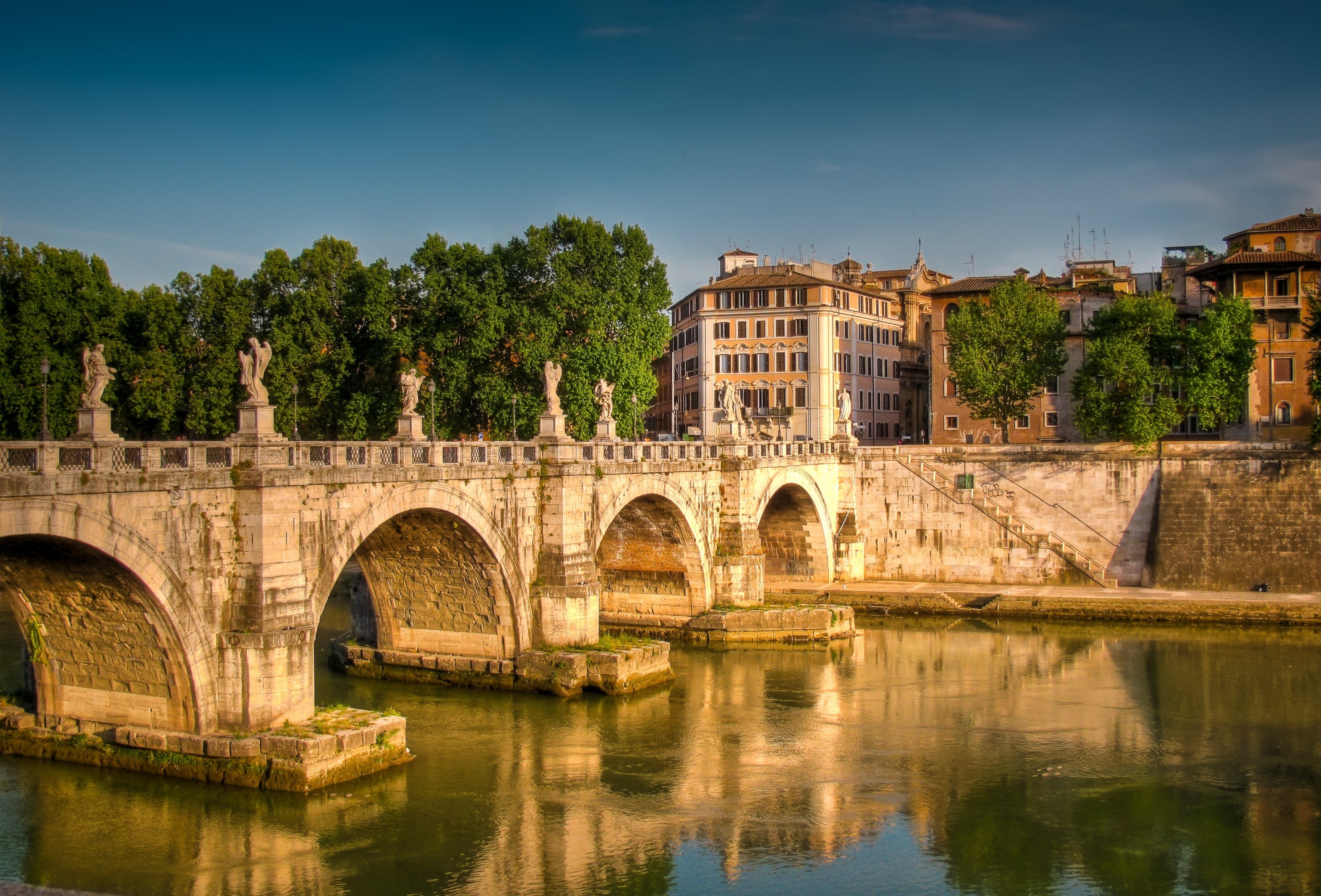 💯 ローマ穴場スポット！夏の夜市に行ってみよう！ ＊去年の動画の再投稿,
