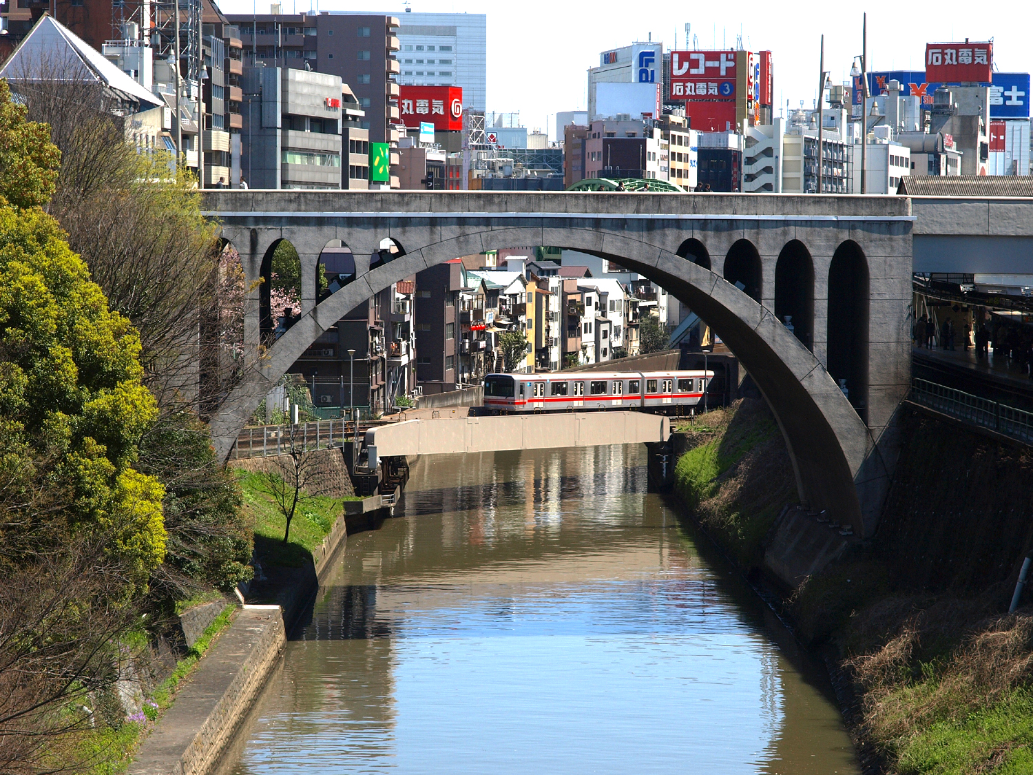 東京メトロ 御茶ノ水橋りょうほかの建造物が登録有形文化財にニュース 2023年 11月事業構想オンライン