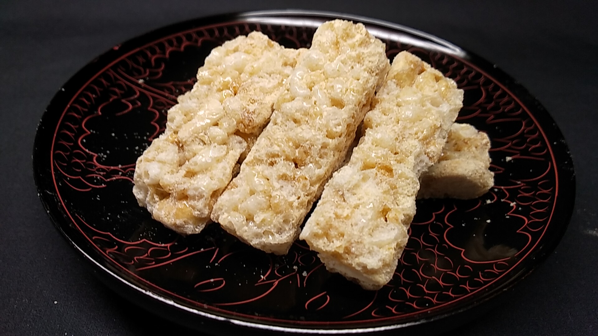 浅草 名店 月見草 最後のデザートも粋なお.も.て.な.し 雷おこし