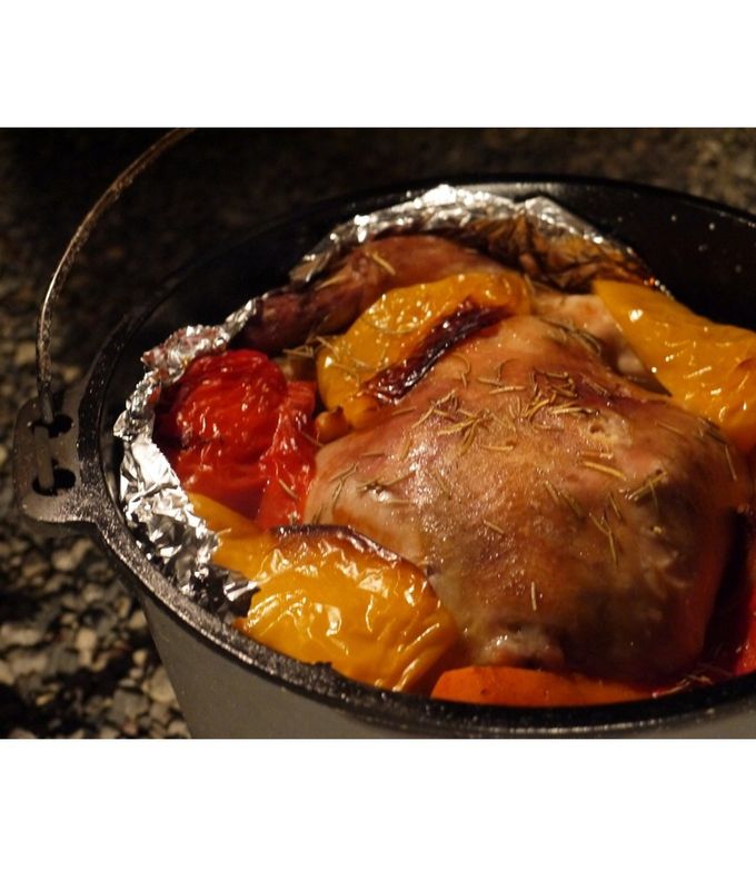 キャンプ飯 ダッチオーブンでつくる丸鶏のローストチキンキャンプレビュ