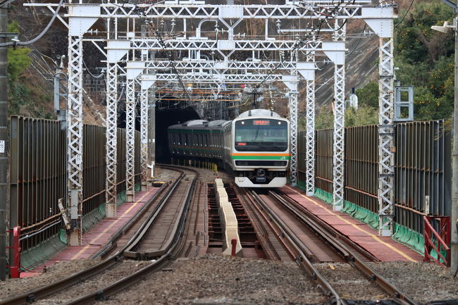美しすぎる」小田原・根府川駅、日の出の光景 木造駅舎もノスタルジックに - 小田原箱根経済新聞