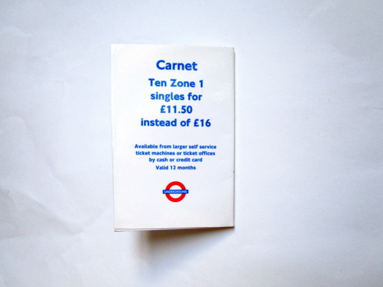 ロンドン地下鉄路線図」の791点のロイヤリティフリー画像、写真素材、絵Shutterstock