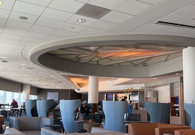 世界一ラグジュアリーな ！？ 空港ラウンジがLAにオープン