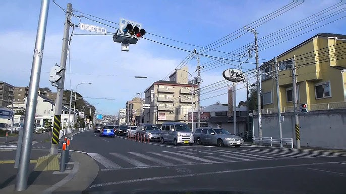 商店建築 SHOTENKENCHIKU神宮前交差点再開発原宿の神宮前交差点、2024年春開業予定の東急プラザ原宿「ハラカド」 外装・屋上デザイン：平田晃久 が立ち上がってきました。2階には新旧の雑誌を集めたフリースペース「COVER」ができるとのこと。その場で弊社も何