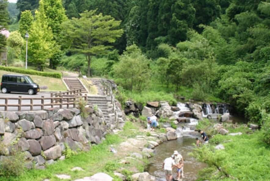 度胸試しでやってみる?四国で飛び込みも出来る川遊びスポット６選