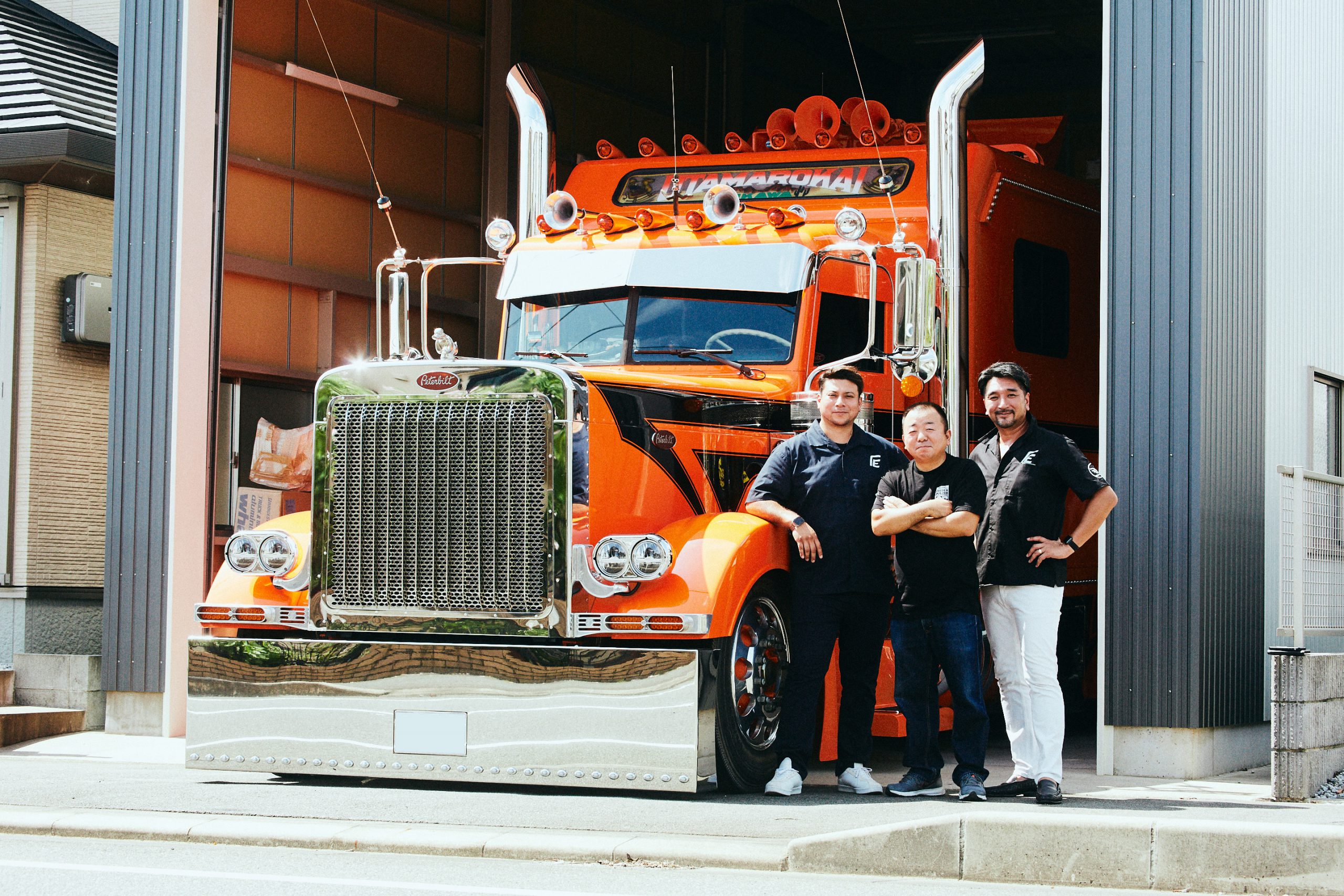 最強トラック スカニア大集合！ 日本でこの光景が観れるとは大型トラック