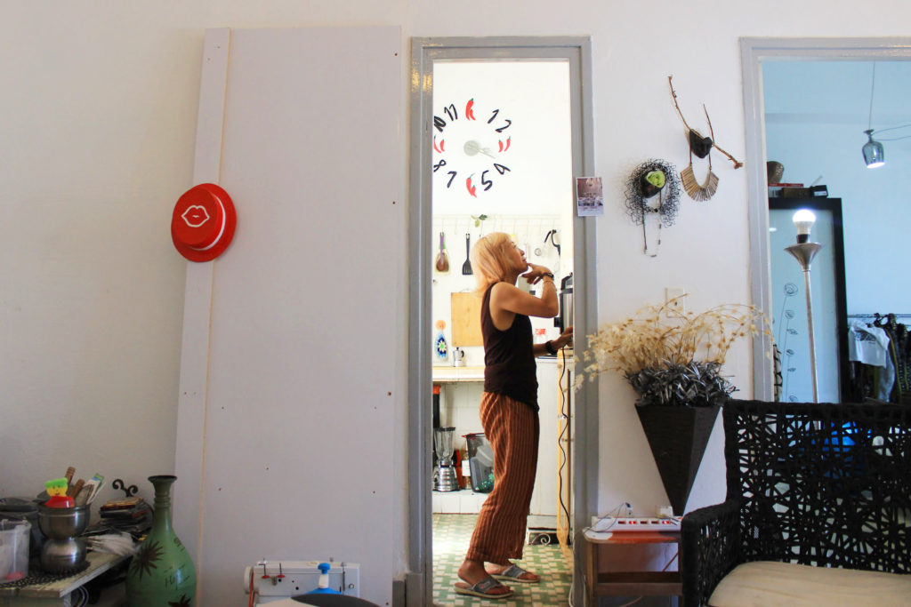 キューバで「日本式クレープ」のブーム発生！ 地元メディアが報じた日本人女将の「細うで繁盛記」クーリエ・ジャポン