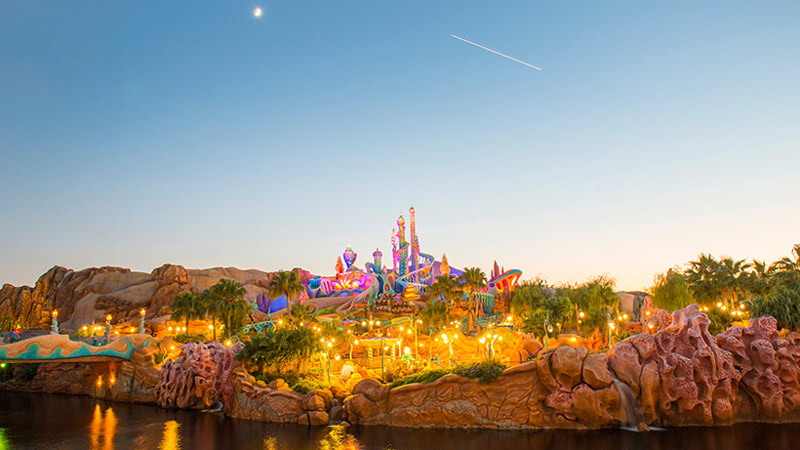 誰でもスマホで「インスタ映え」できる本！『東京ディズニーリゾート・フォトガイド』でパーク公式カメラマンの撮影テクニックを教わろう！ – 旅するweb