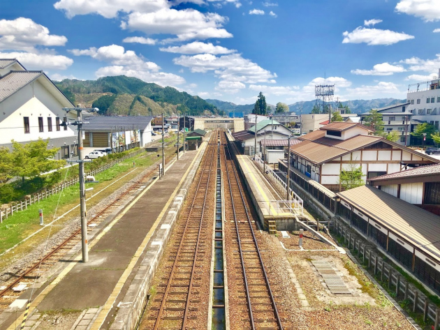 君の名は｡｣の聖地が進める｢君の名は｡｣離れ 飛騨市古川町､聖地巡礼ブームのその後レジャー・観光・ホテル東洋経済オンライン