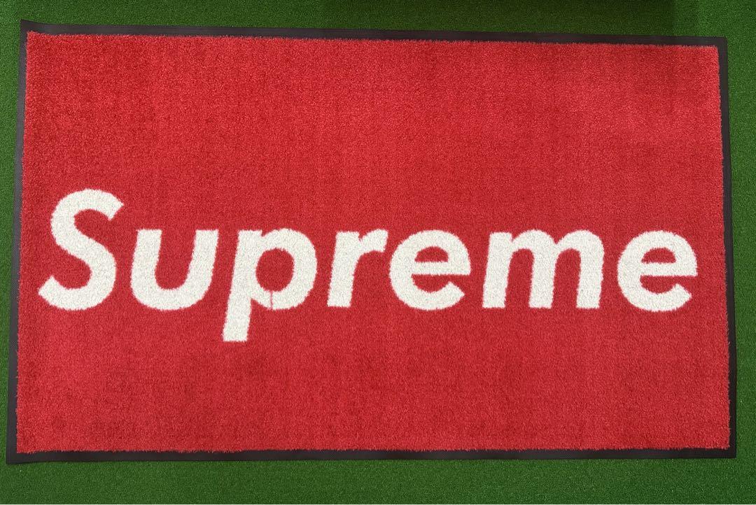 日本国内最高級ブランド販売店のブランド通販専門店 / シュプリーム マット Supreme