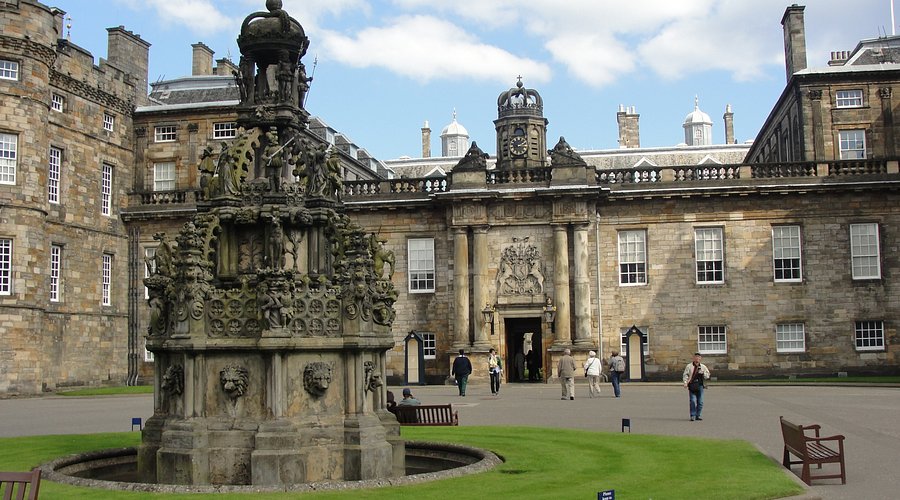 ホリールード宮殿 青山貞一・池田こみち スコットランド訪問都市