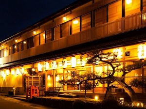 No.506 奈良県 渓谷を見下ろす絶景の古民家カフェ「瀞ホテル」！夏の思い出にピッタリ！ - 週末大冒険