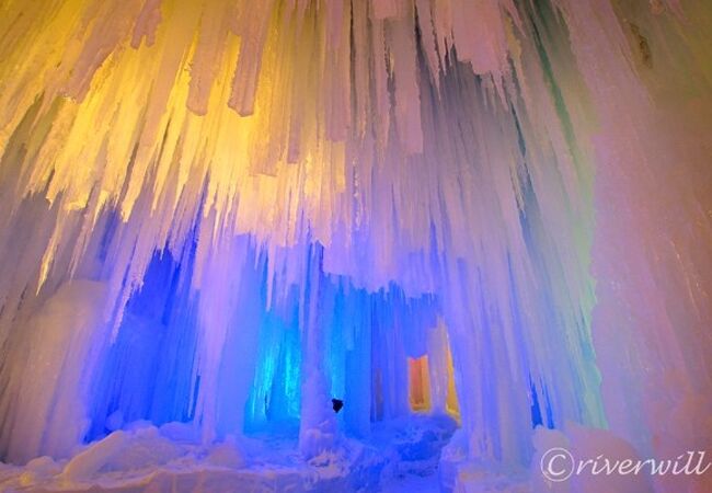 北海道上川、冬のお祭り：第50回層雲峡温泉氷瀑まつりの紹介と見どころ！crazynakaの情報発信板