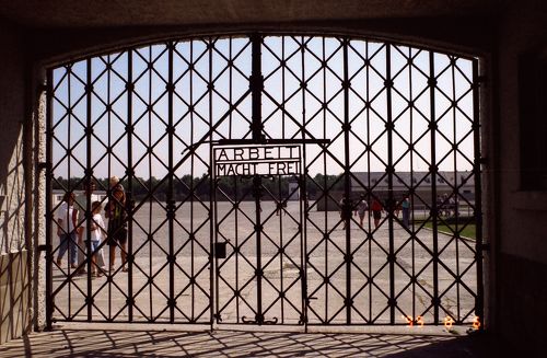 ダッハウ強制収容所⑨Mr. and Mrs. Jones