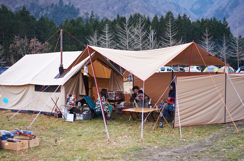 CAMP69 北軽井沢でのプチ雪中キャンプ・前編│LABOLIER