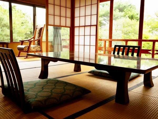 岩室温泉 木のぬくもりの宿 濱松屋 ― 旬祭暦