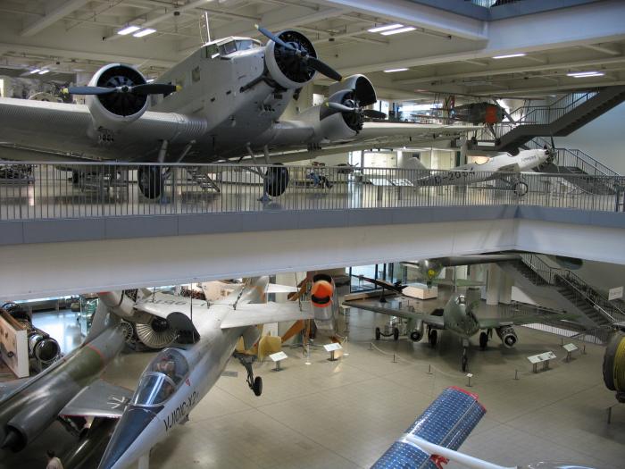 ミュンヘンの「ドイツ博物館交通センター」を見学する ビジュアル25枚画像・写真- webCG