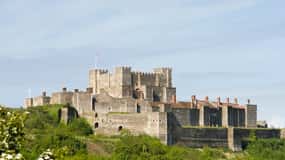 ドーヴァー城 - Wikipedia