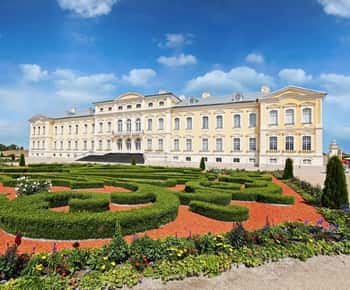 秋のバルト３国美しき古都と城を訪ねてＮｏ．９＜ルンダーレ宮殿①＞』バウスカ ラトビア の旅行記・ブログ