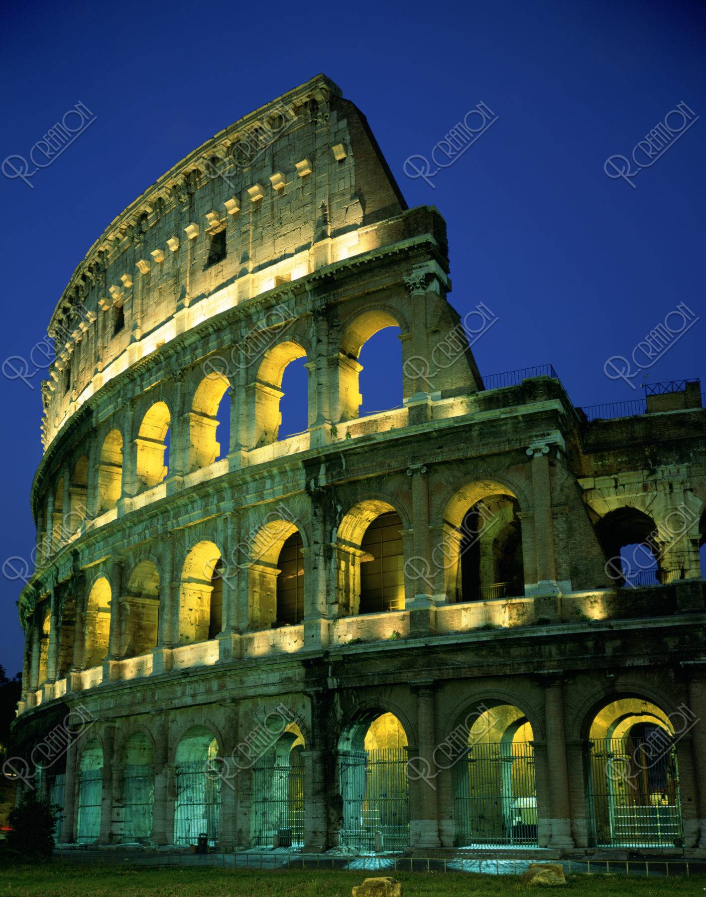 世界遺産コロッセオとフォロ・ロマーノ入場チケット付き！真実の口も行く午後観光オプショナルツアーの予約はJTB