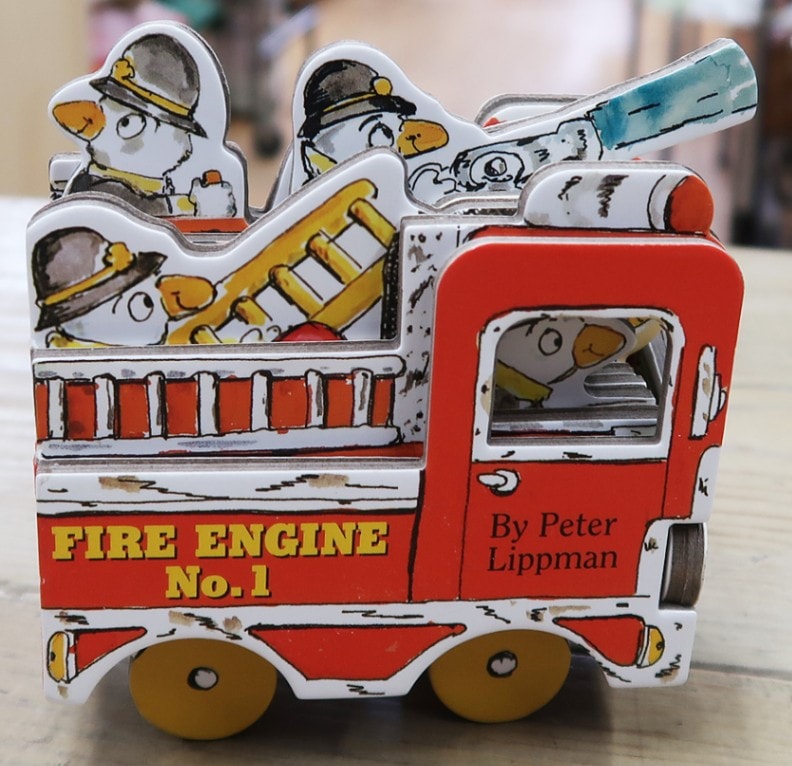 はじめてののりもの0歳1歳2歳好奇心知育絵本初めての乗り物車電車消防車トラックの通販 by 新品、中古 いろいろラクマ