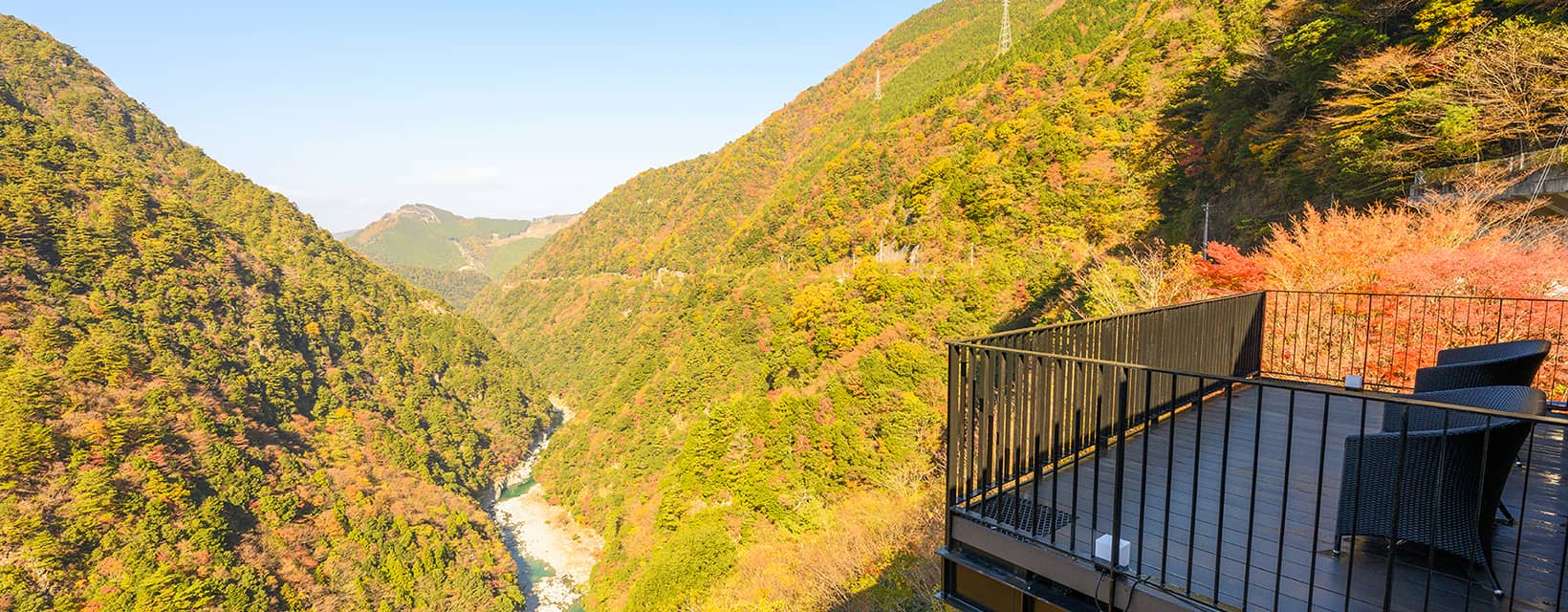 祖谷渓祖谷温泉ホテル祖谷温泉絶好の撮影日和ケーブルカー新緑四国温泉徳島温泉日帰り温泉秘境iyavalleyiyaonsenhoteliyaonsenhiddenplacesonsencablecar