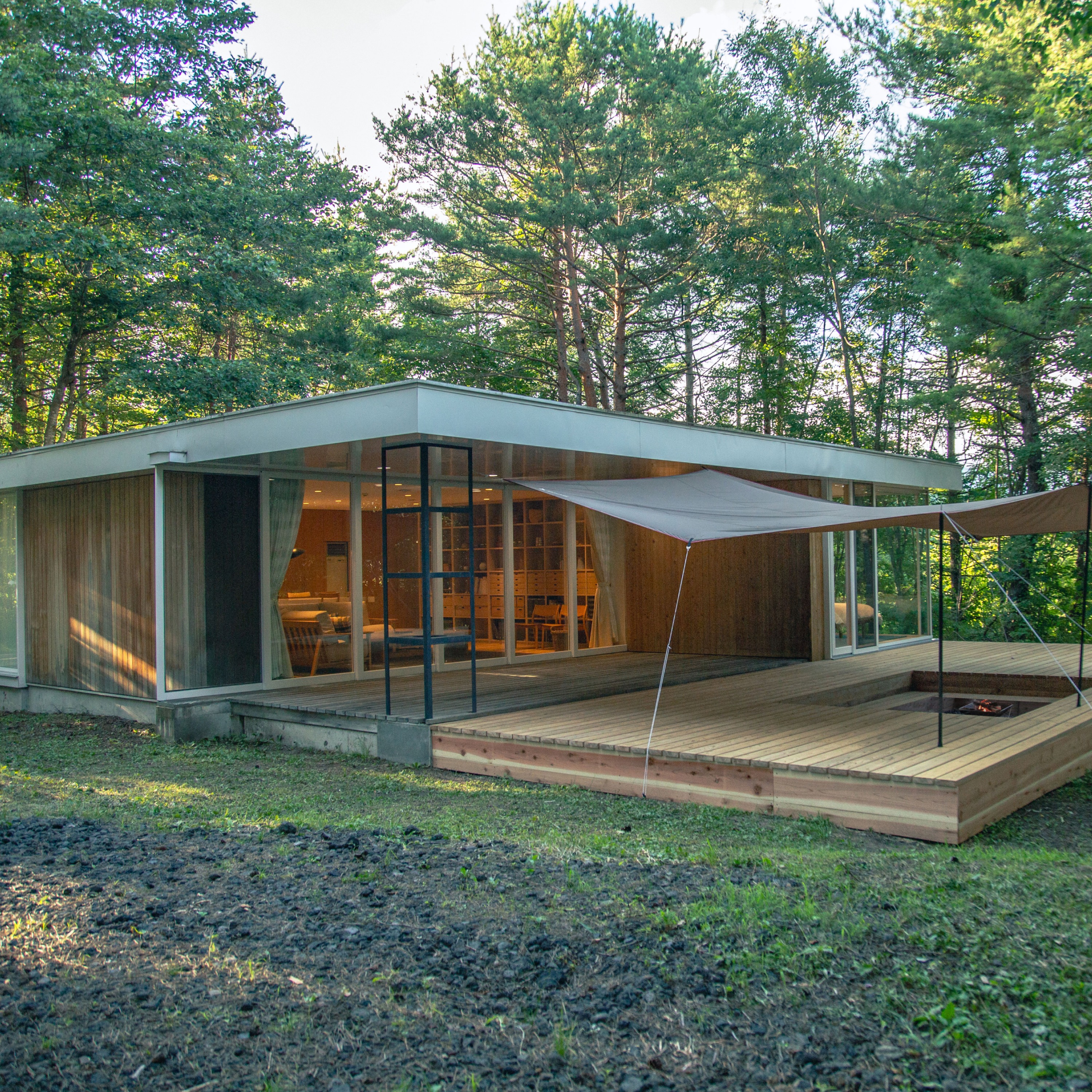 群馬県嬬恋村にあるキャンプ場「無印良品カンパーニャ嬬恋キャンプ場」で春キャンプ２日目、愛妻の丘や八ッ場ダムにも行く - ねことメガネとアネモネと