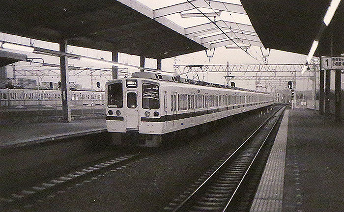 多摩市民愛用の電車「小田急多摩線」！沿線に住むなら唐木田駅がおすすめ！｜東京の賃貸・マンション情報はアムス・エステート！