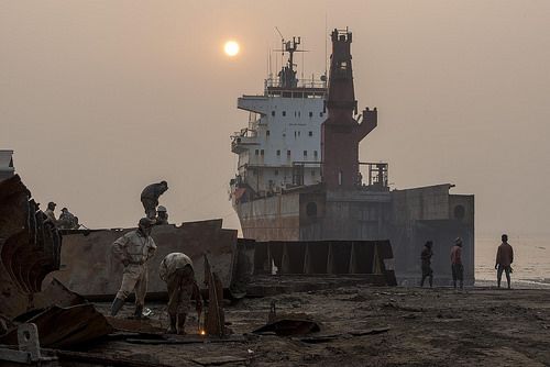 6月末施行 老朽化した船の再生利用「シップ・リサイクル法」とは楠原海事法務事務所横浜・東京・全国の海上保安庁、船舶登記、船舶検査お手続きなら