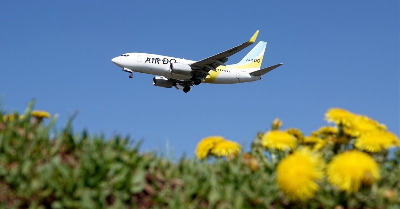 ANA、スター・ウォーズ特別塗装機第4弾「C-3PO ANA JET」を公開 3月21日から国内線で運航 -