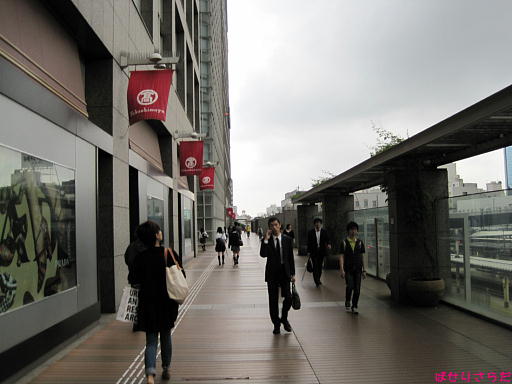 TAKASHIMAYA MEDIA高島屋グループの総合広告会社エー・ティ・エ