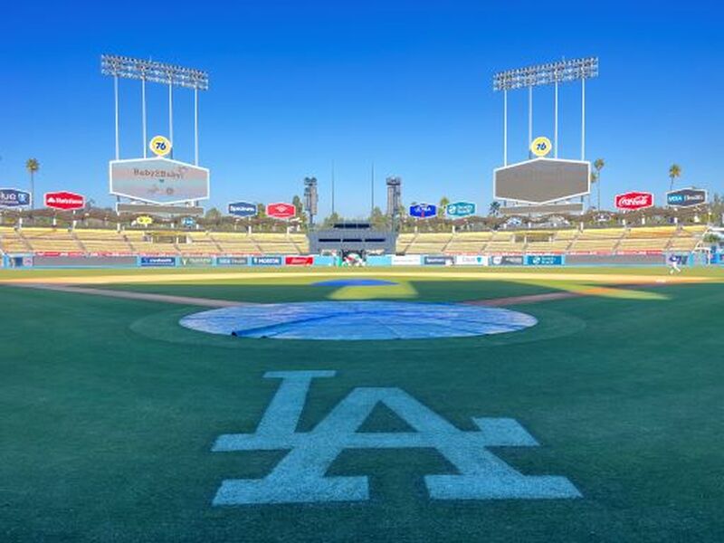 ドジャーススタジアム試合前のツアーに参加し、試合を楽しみました。』ロサンゼルス アメリカ の旅行記・ブログ by らぶさん